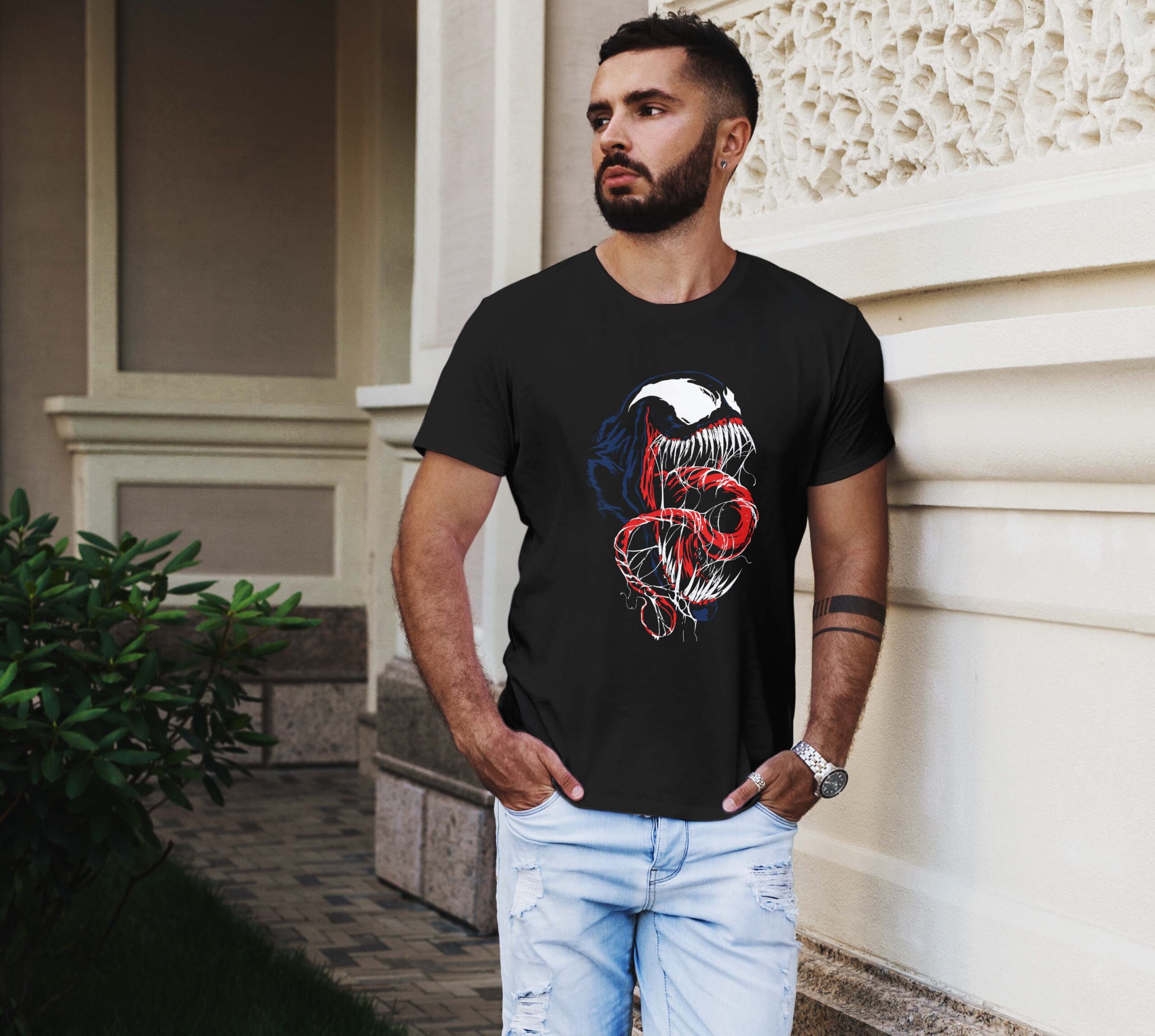 Camiseta o sudadera diseño de Venom rugiendo