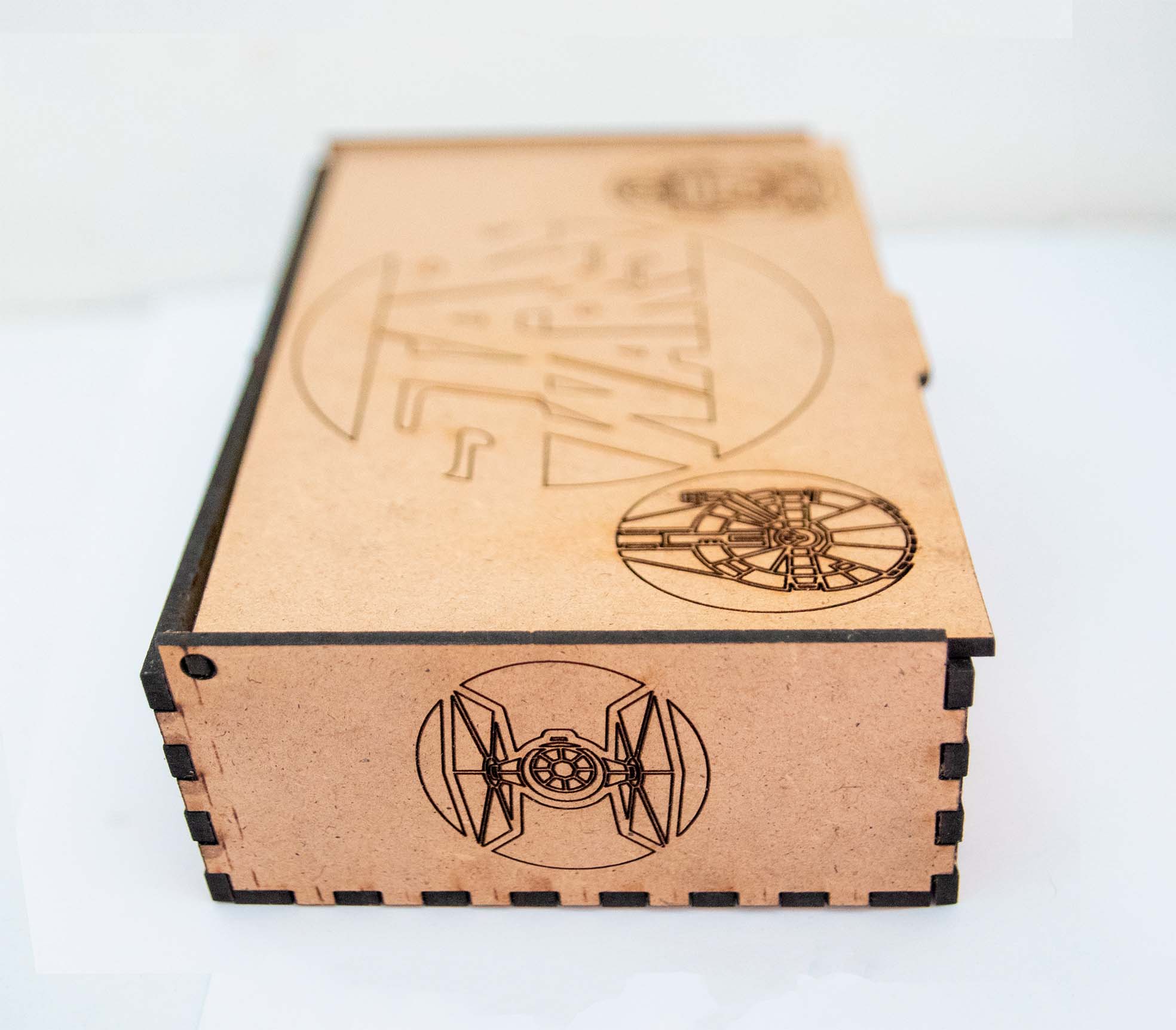 Caja con Bolas navideñas temática Star Wars - Imagen 4