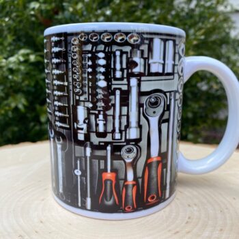 Tazas con diseño de caja de herramientas