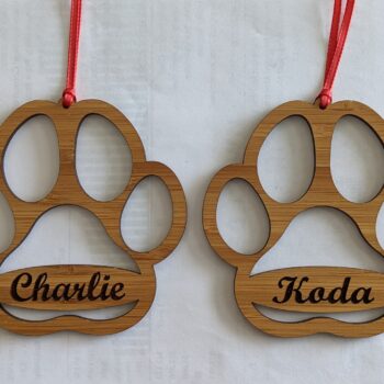 Bola decorativa huella con nombre personalizado