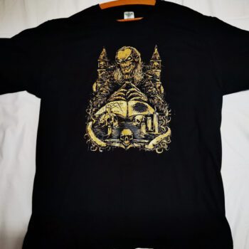 ¡Revive la nostalgia del Guardian de la Cripta con nuestra Camiseta Retro! 💀📺